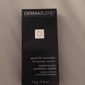 NWOT DERMABLEND QUICK FIX CONCEALER - IVORY 10N